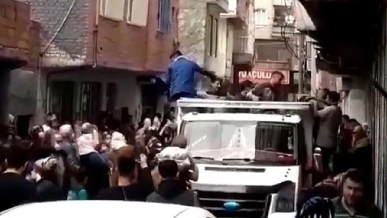 Diyarbakır Valiliği, Bağlar'daki patates izdihamının provokasyon olduğunu öne sürdü