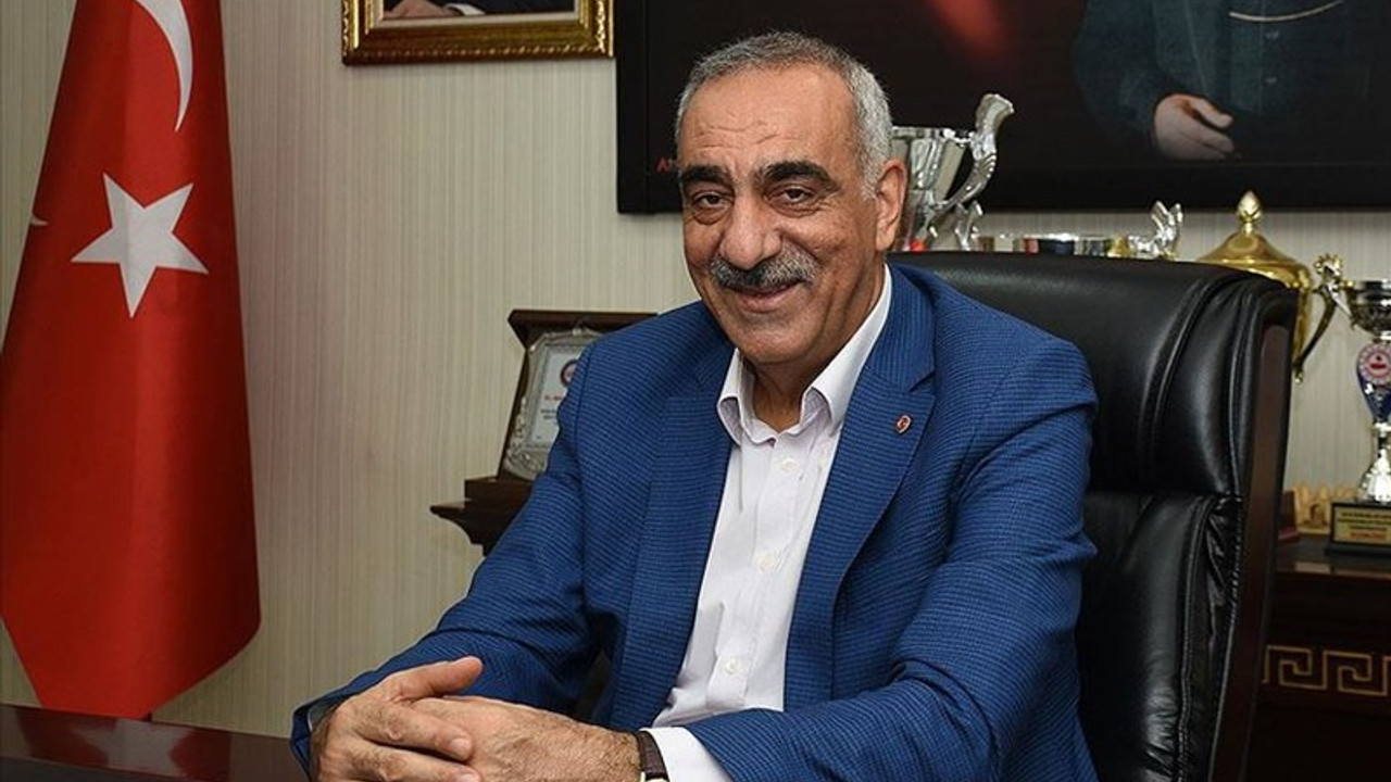 Hilvan Belediye Başkanından 'gri pasaport' yorumu: Çok abartıyorlar