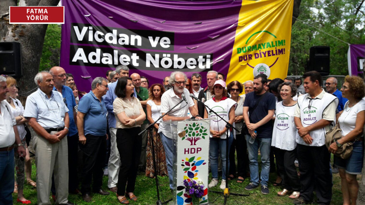 Cumhuriyetçiler 'Vicdan ve Adalet Nöbeti'nde