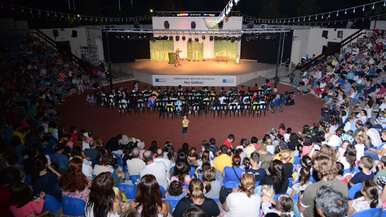 Kadıköy Belediyesi Tiyatro Festivali başlıyor