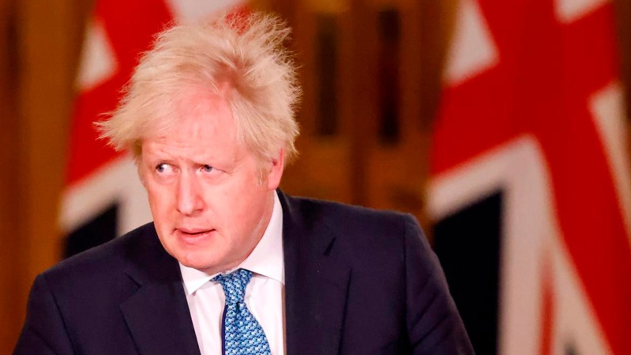 Covid-19: Boris Johnson 'Cesetler yığılsa bile ülkeyi üçüncü kez kapatmam' demiş