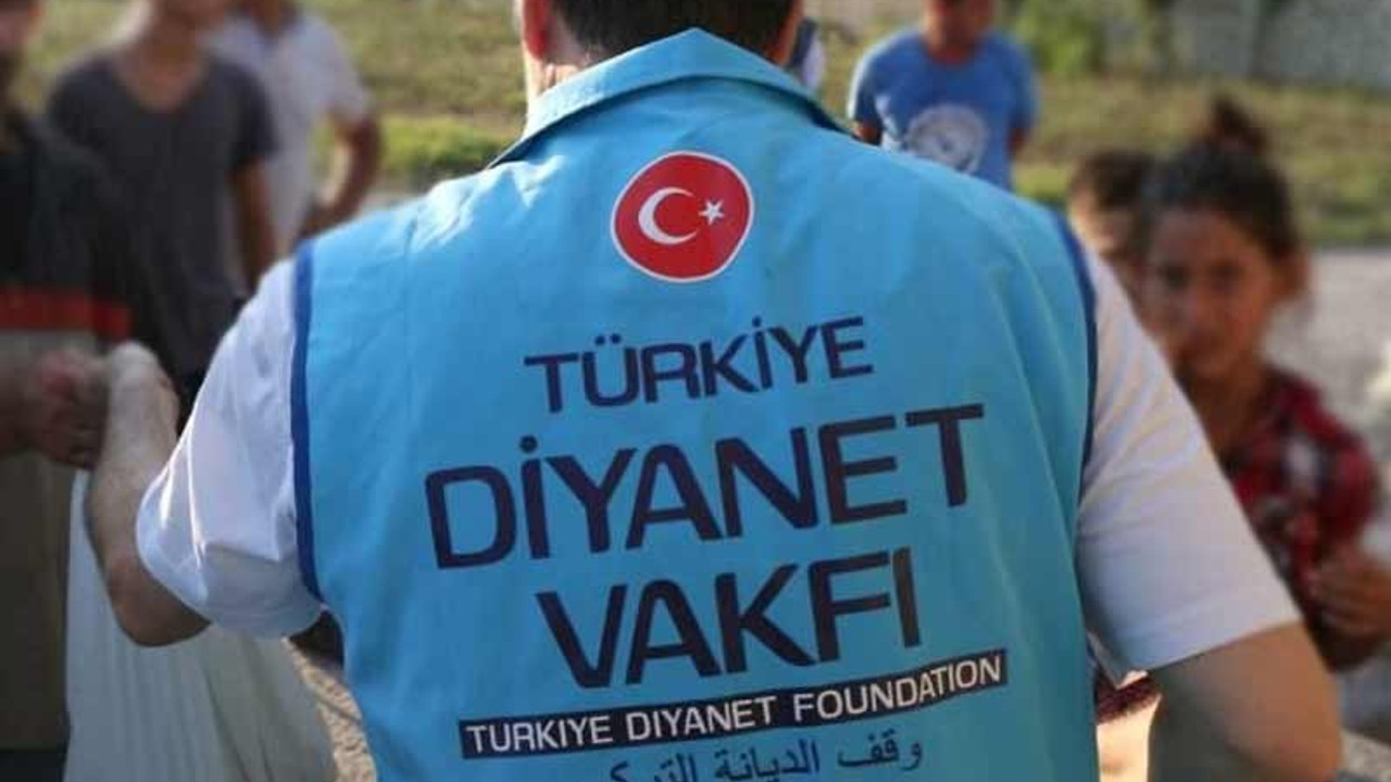 Diyanet Vakfı, esnaftan ödenemeyen kiraları faiziyle isteyip icraya verdi