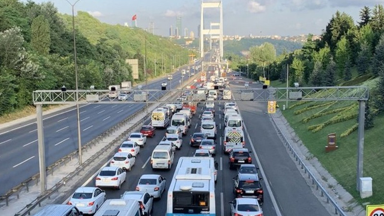 Cumhurbaşkanı Kararı: Bayramda köprü ve otoyollar ücretsiz