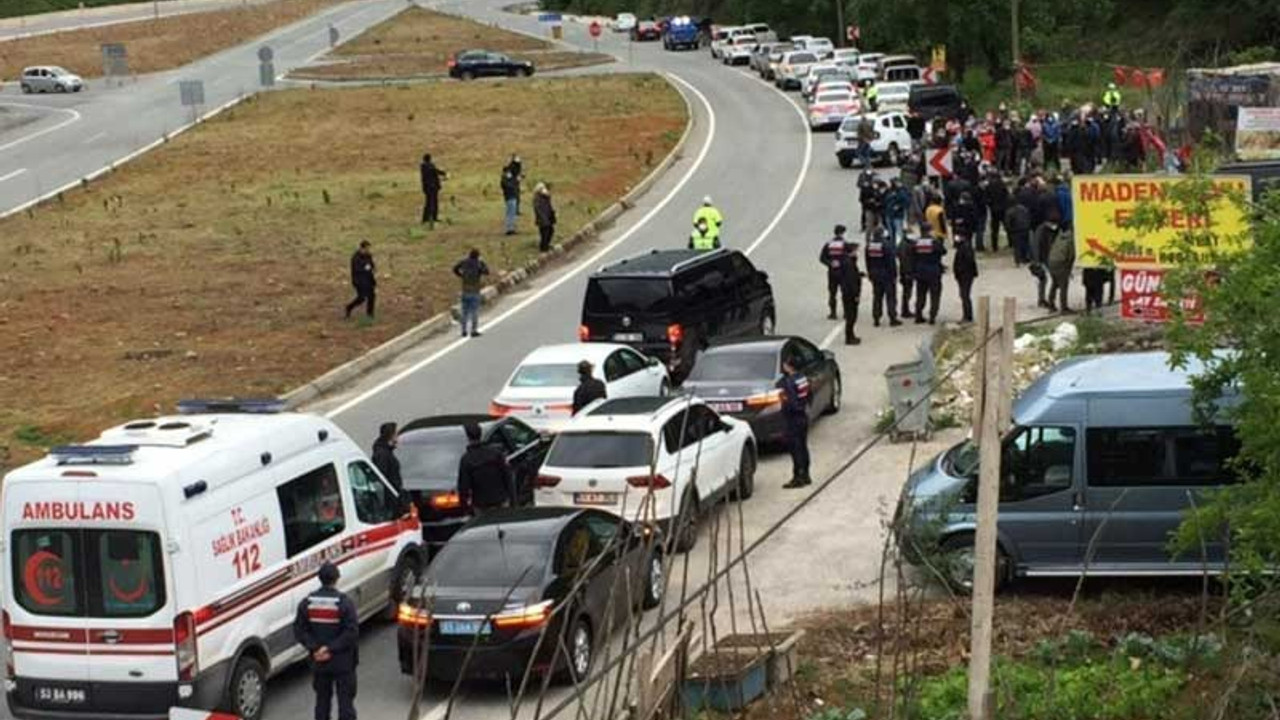 Bakan Karaismailoğlu, İkizdere'ye onlarca korumayla geldi, İkizdere halkının sorularını cevaplamadı