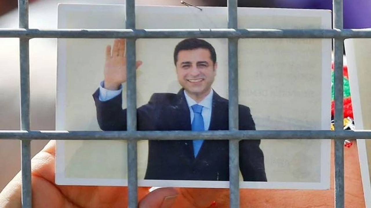 Demirtaş: Sizi perişan eden Covid-19 değil, AKP-128'dir