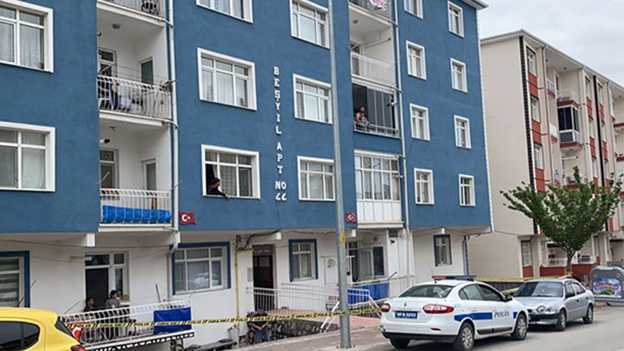 Mutant virüs nedeniyle 4 katlı apartman karantinaya alındı