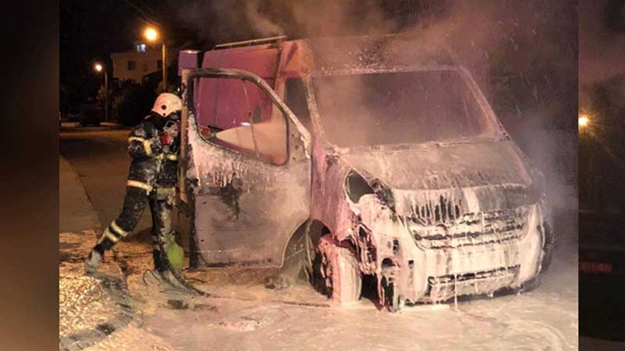 Boşanma aşamasında olduğu kadının aracını yaktı