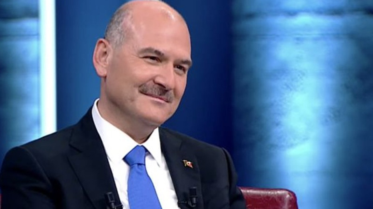 İsmail Saymaz: Soylu yayında bildiğini okudu, parti içi hesaplaşmasını açık bir alana taşıdı