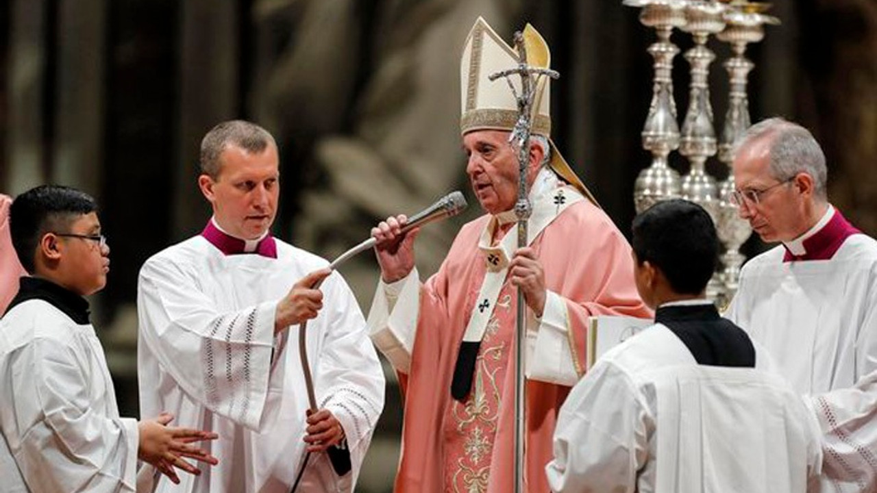 Papa Köln Başpiskoposluğu'na inceleme ekibi gönderiyor