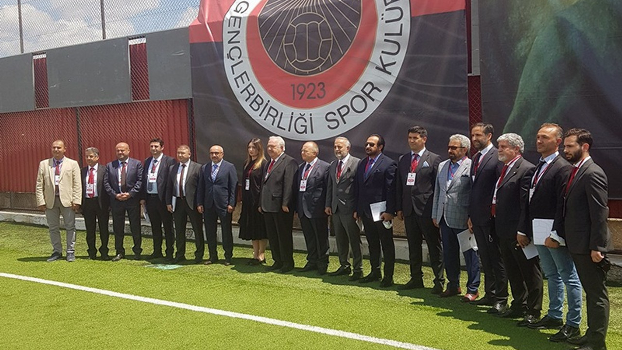 Gençlerbirliği'nde 'Cavcav hanedanlığı' bitti