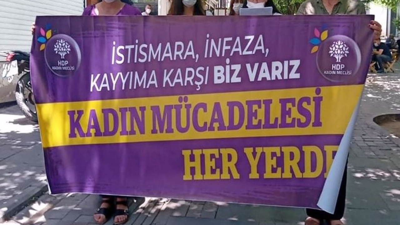 Gözaltına alınan HDP'li kadın siyasetçiler adliyeye sevk edildi