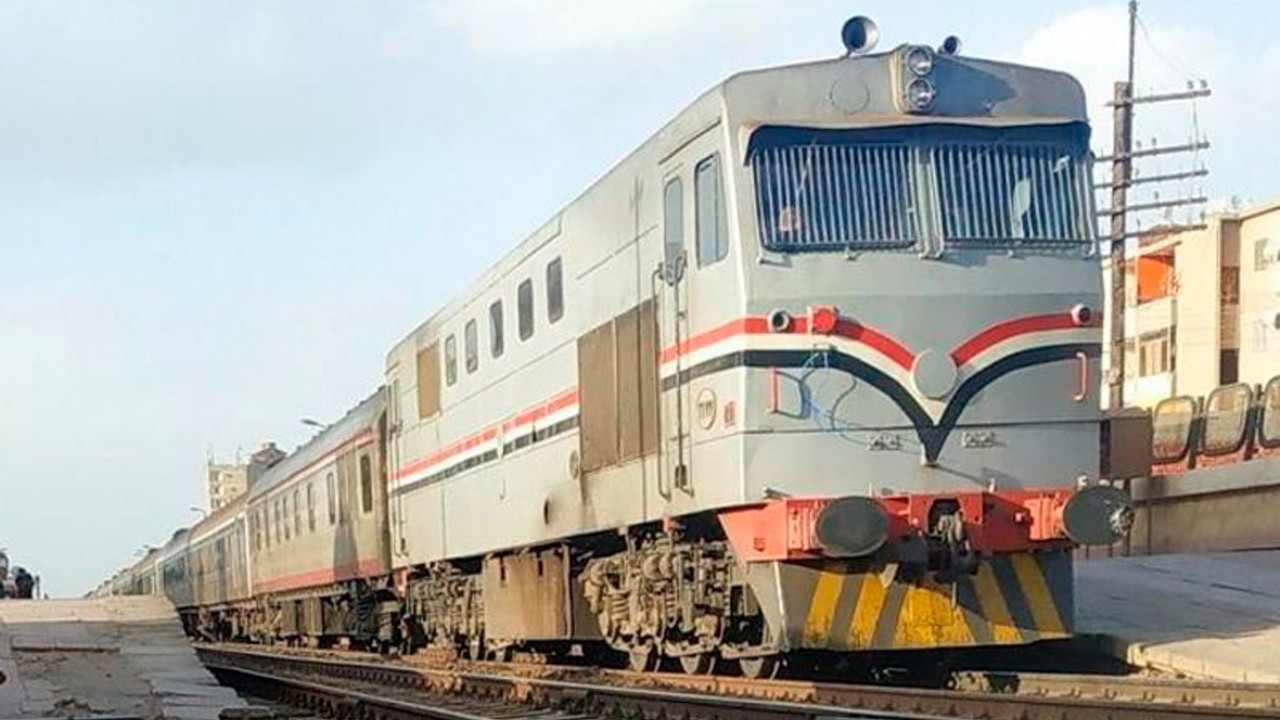 Mısır'da 24 saat içinde ikinci tren kazası: 40 yaralı