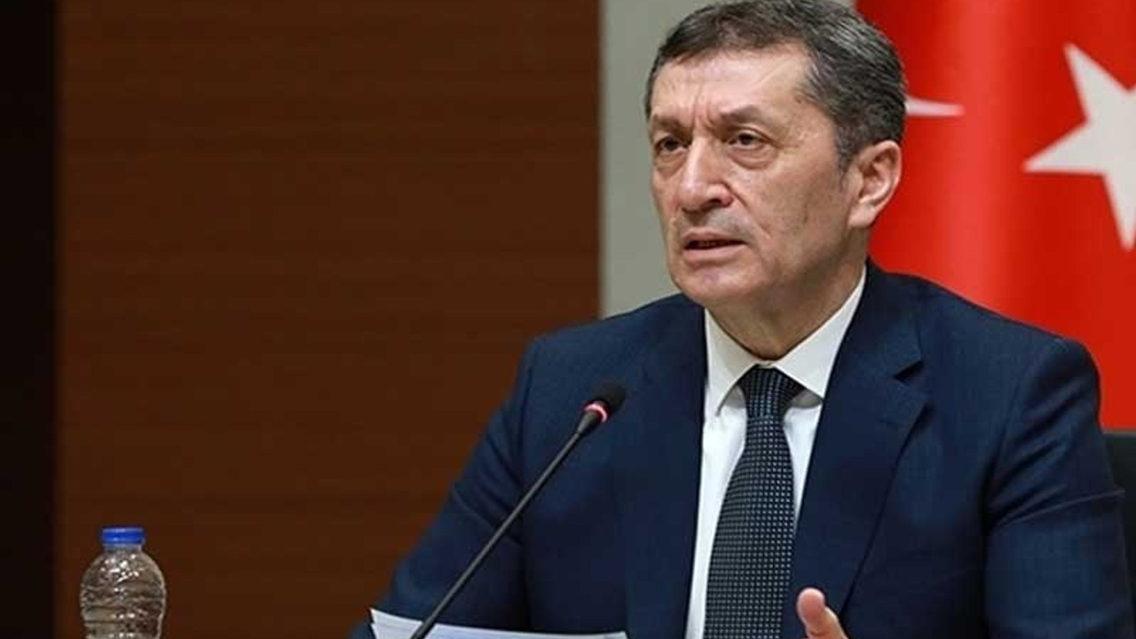 Bakan Selçuk'tan 'Kardeşi, Millî Eğitim Bakanlığı'na 25 milyon TL satış yaptı' iddialarına yanıt