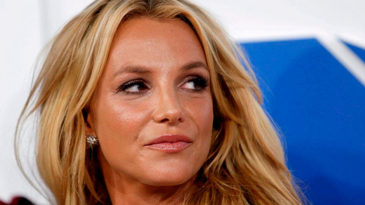 Britney Spears babasına açtığı vasilik davasında konuştu: İlaçlar vererek beni uyuşturuyor