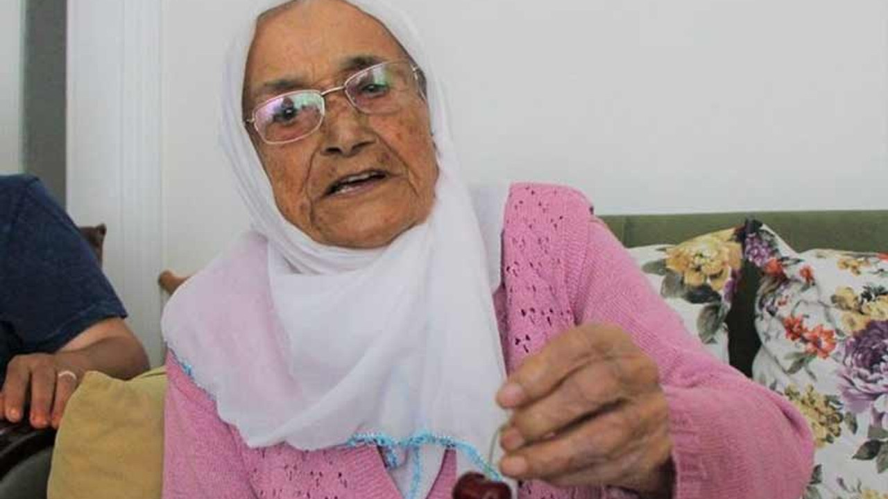 3 padişah, 12 cumhurbaşkanı gördü, Coronavirus'u bile hastaneye yatmadan atlattı