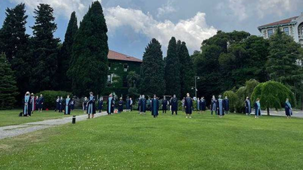 Boğaziçi akademisyenlerinden öğrencilere müdahale eden güvenlik görevlilerine: Suç işliyorsunuz