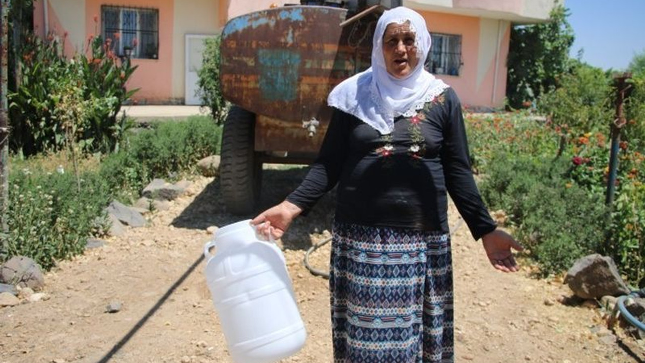 Susuz bırakılan köylülere para ve cezaevi tehdidi