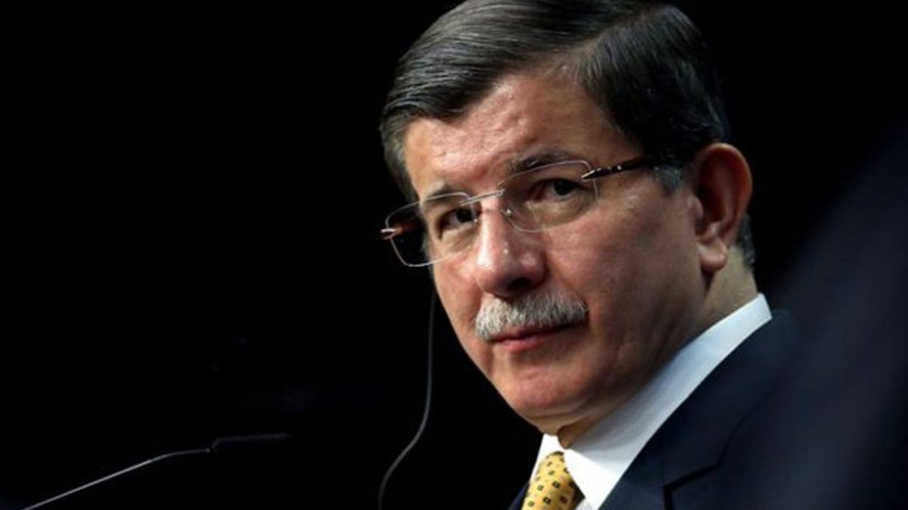 Davutoğlu’ndan, Bahçeli’ye: Sadece bana saldırmıyor, Kürtçe’ye de ithamda bulunuyor, özür borcu var