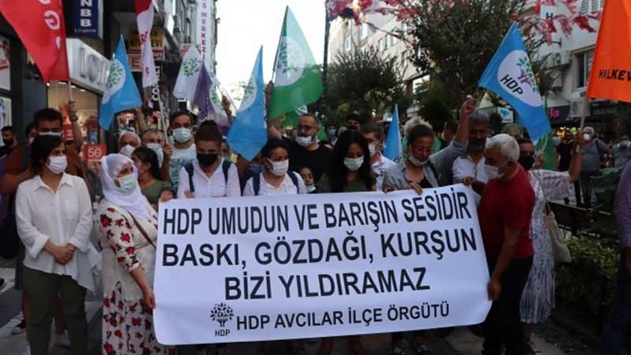 HDP Avcılar ilçe eşbaşkanına dönük silahlı saldırı protesto edildi