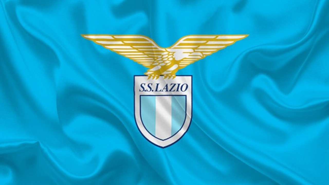 Bella Ciao söylediği için faşist taraftarların tepki gösterdiği oyuncuya Lazio'dan destek