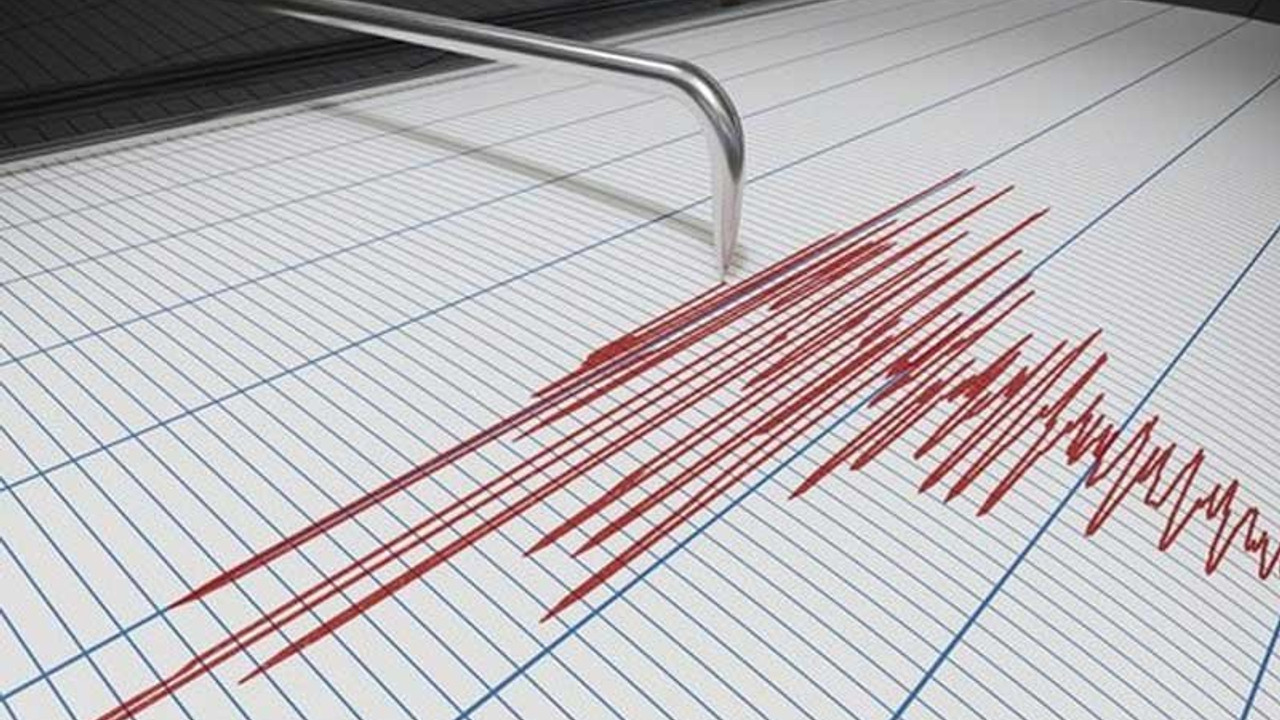 Pakistan'da 5,2 büyüklüğünde deprem