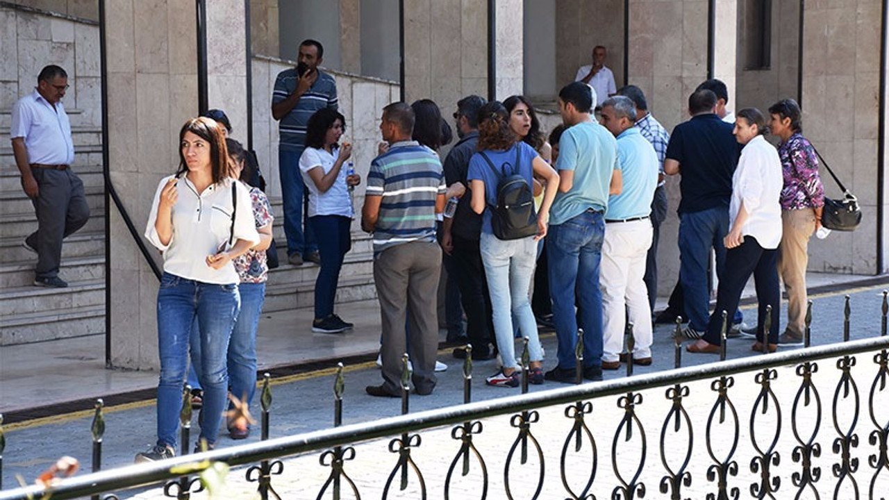 Kışanak ve Tuncel’in duruşmasında 'izleyici sayısı' krizi