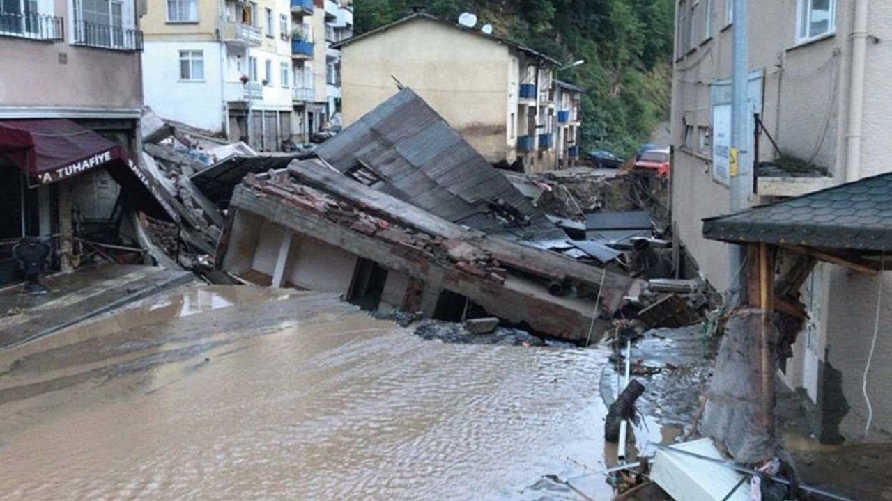 CHP Rize İl Başkanı: Birilerinin yanlış yönetimi ve hırsı bölgede yaşayan insanların kaderi olamaz