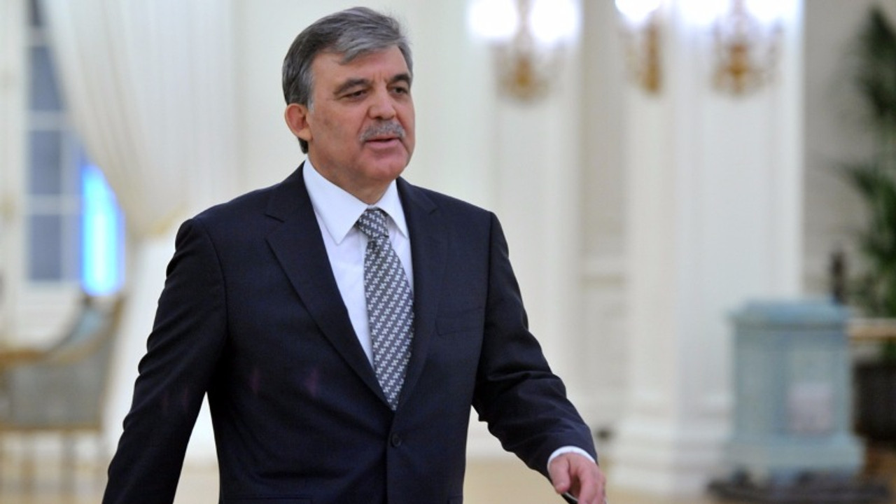 Abdullah Gül'den AKP'ye eleştiri