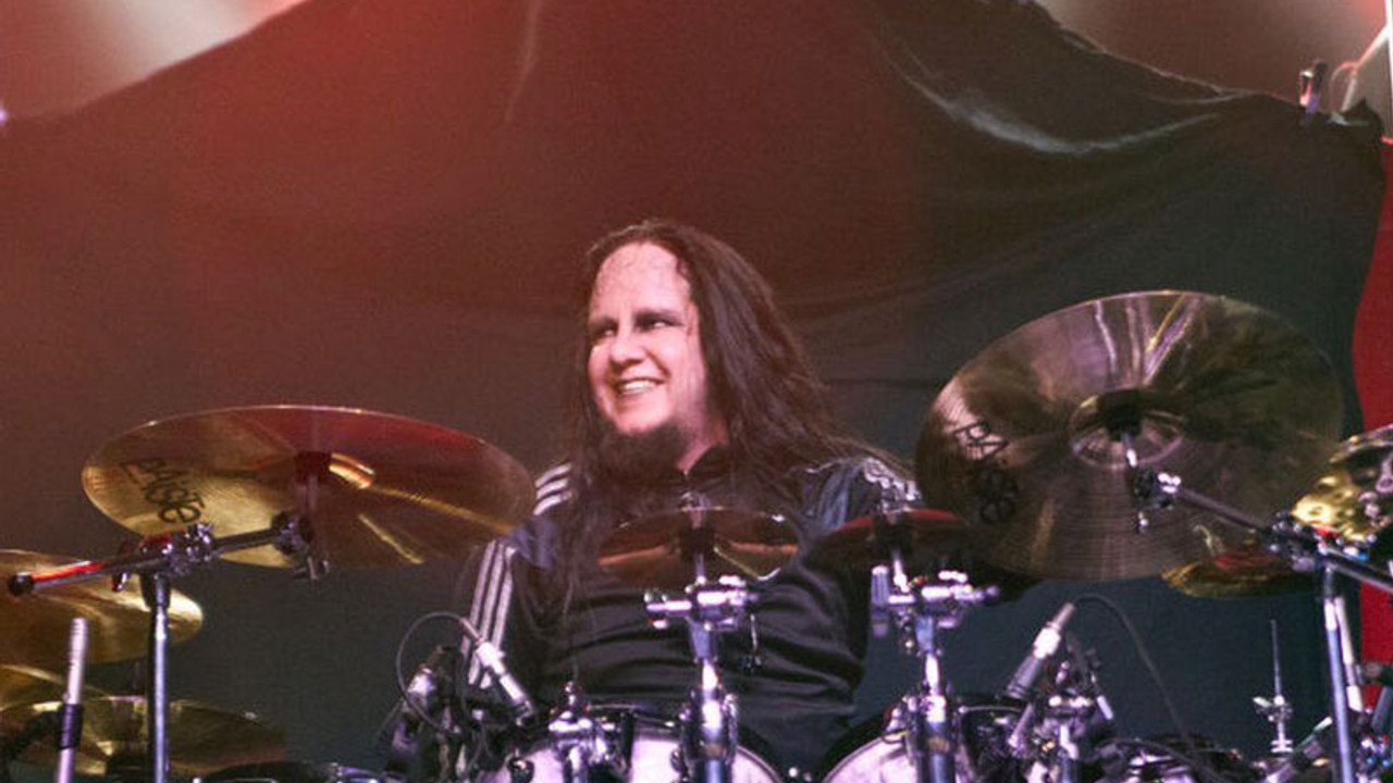 Slipknot’un eski davulcusu Joey Jordison hayatını kaybetti