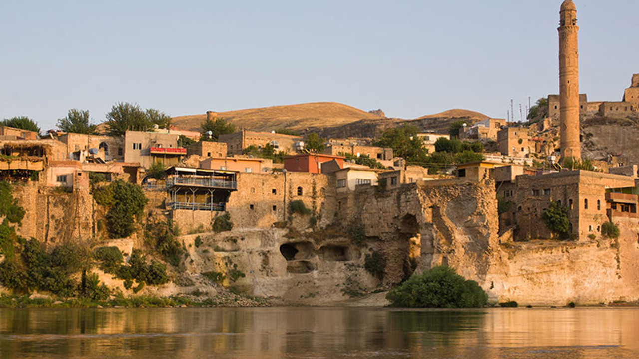 Hasankeyf'in dinamitlenmesi meclise taşındı