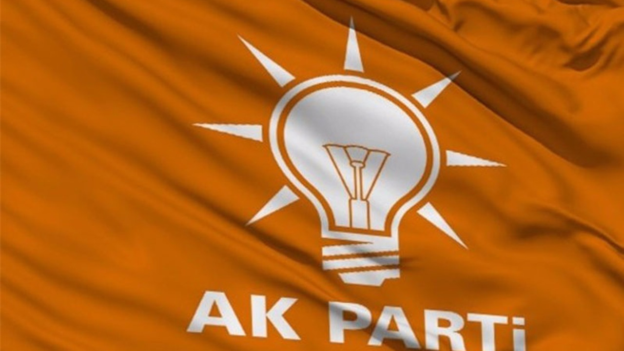 AKP'de istifalar başladı