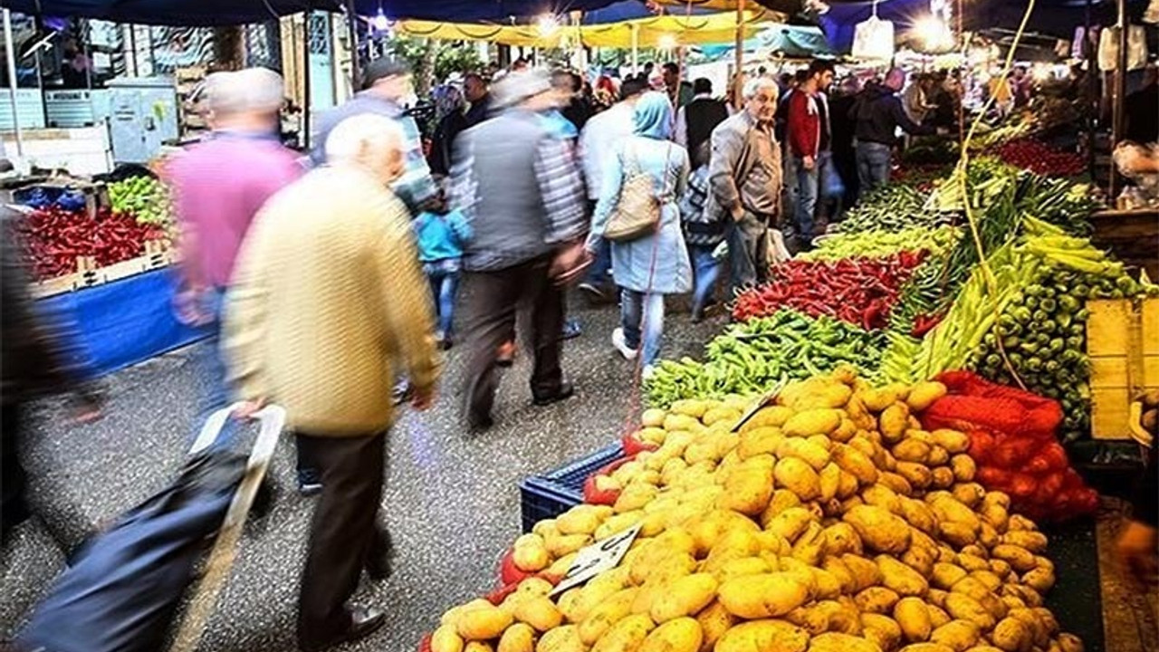 Siyasi atmosferden sonra enflasyonun kontrolsüzlüğü de 90'lı yıllara döndü