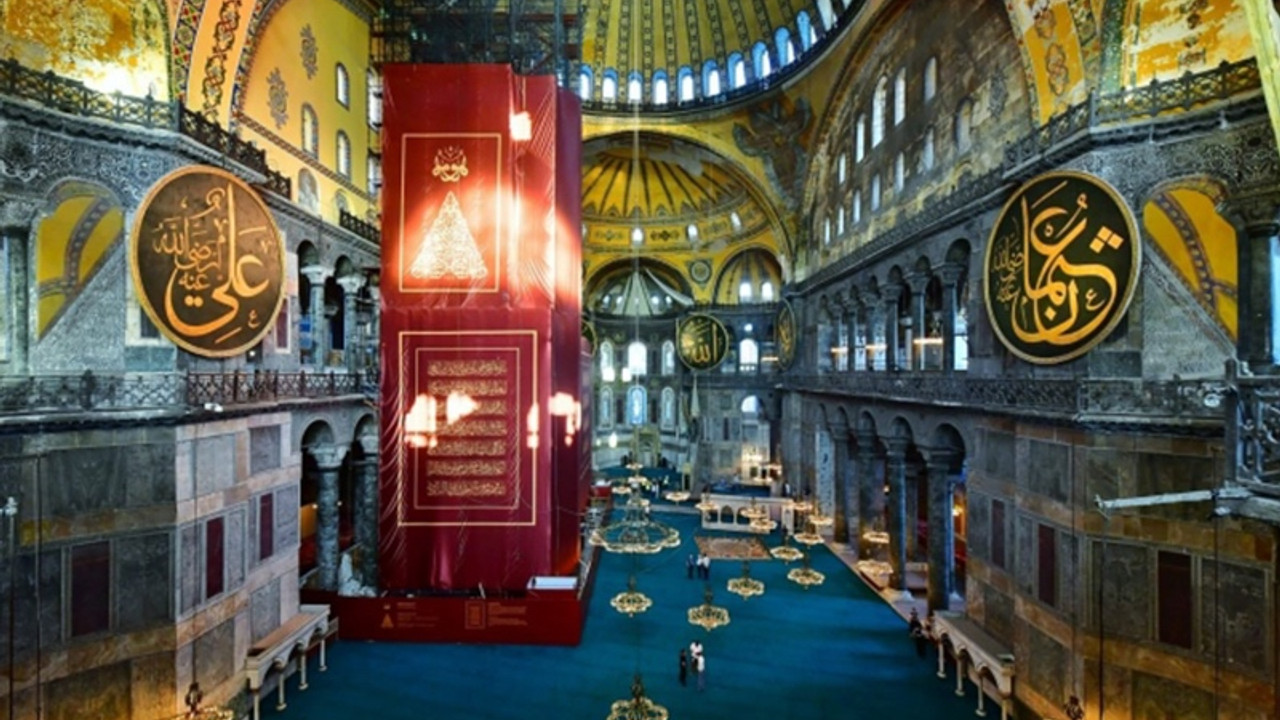 'Ayasofya’ya yapılanlar utanç verici'