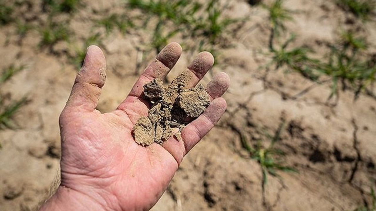 Meteoroloji'den korkutan harita: 'Olağanüstü şiddetli kuraklık' yaşanıyor