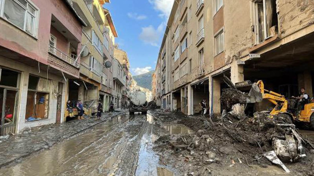 AFAD: Yeni can kaybı yok, kayıp ihbarı sayısı 16