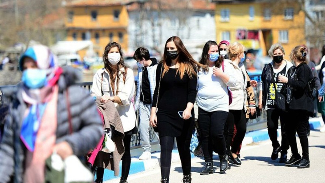 Covid-19 tablosu: 206 kişi daha hayatını kaybetti