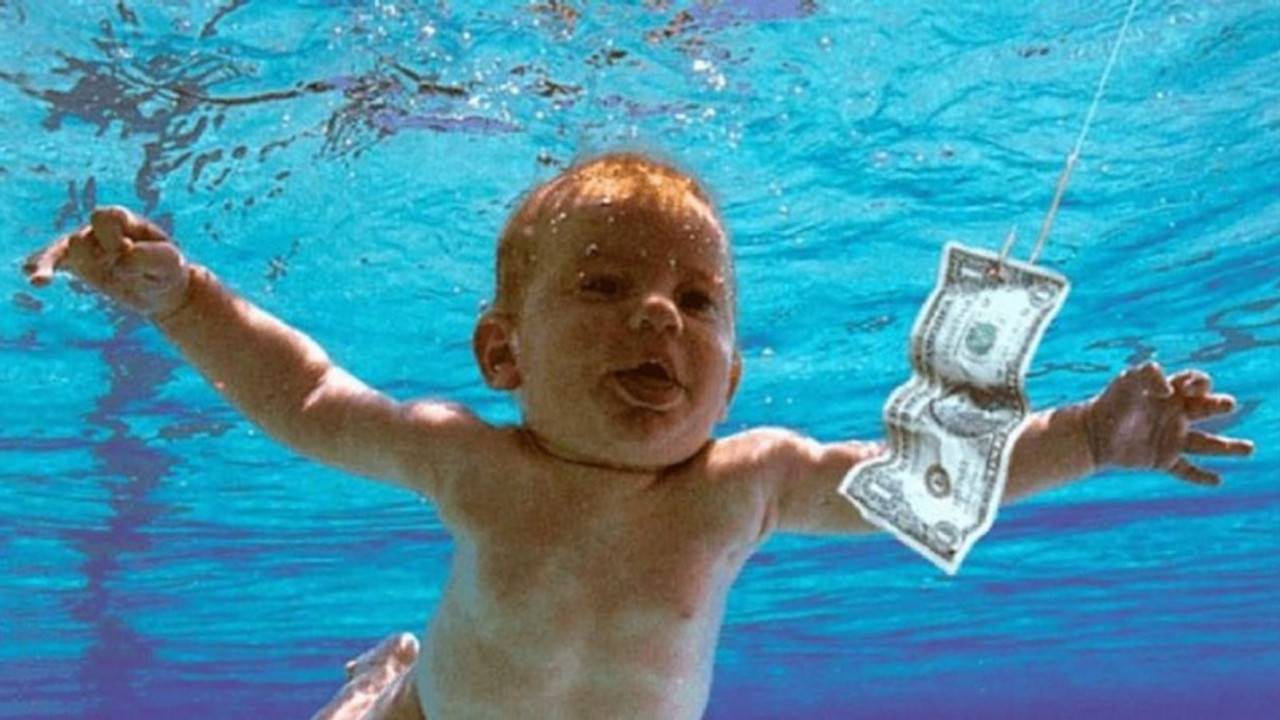 Nevermind'ın 'çıplak bebeği', 30 yıl sonra Nirvana'ya dava açtı