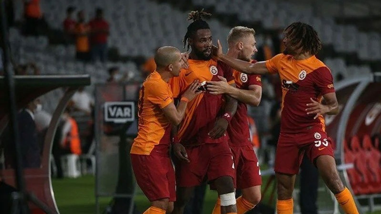 Galatasaray evinde ama stadında değil