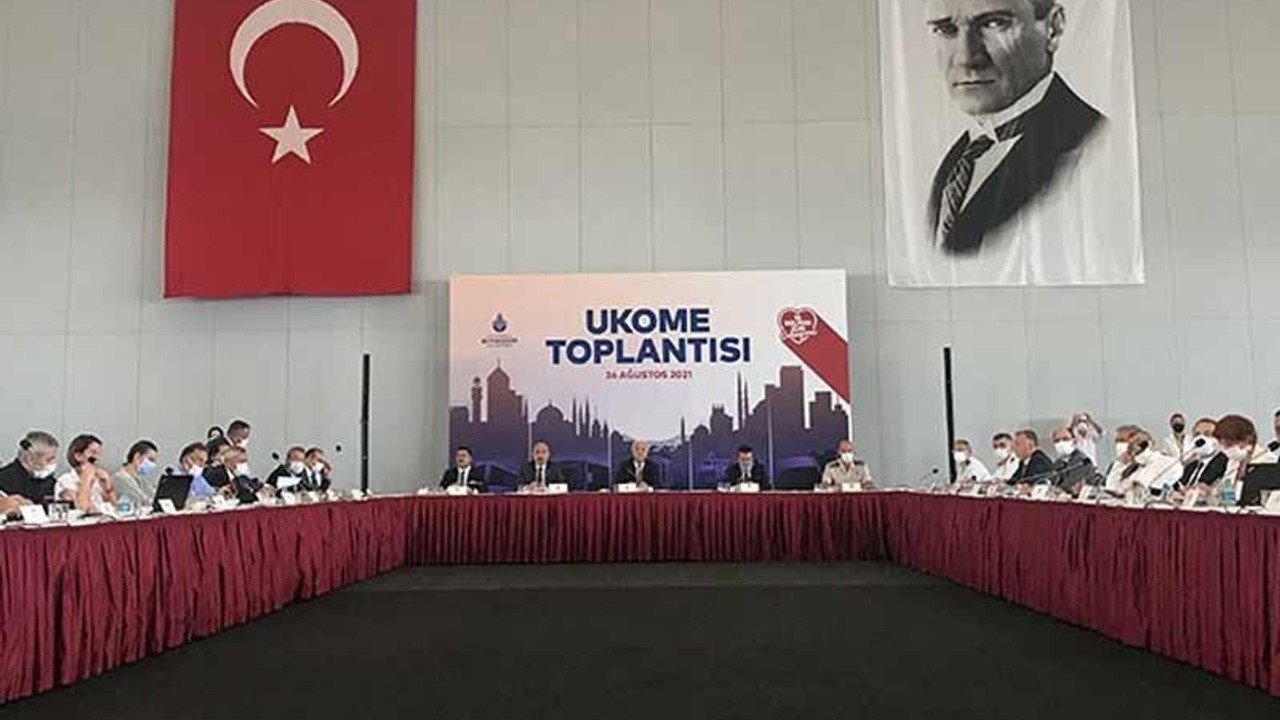 Muhalif belediyeler iktidar kıskacında: Gelirleri kesildi, yetkilerine el konuldu