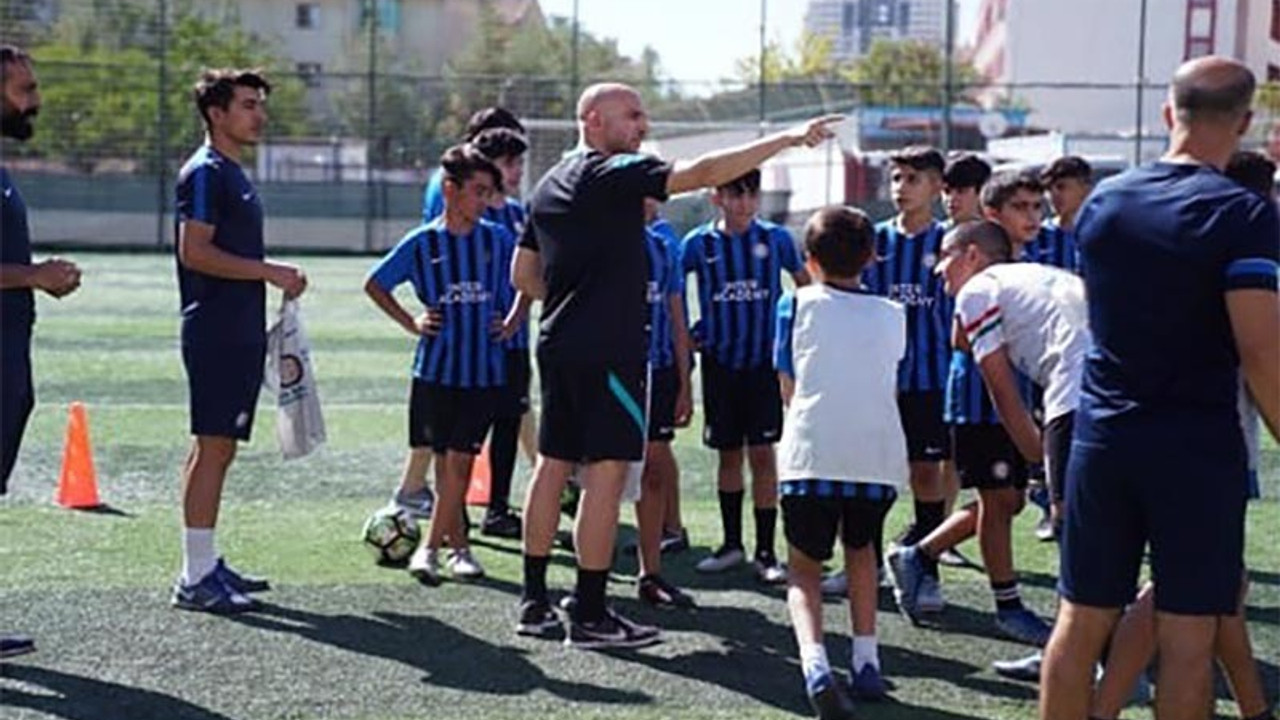 Inter'li antrenörlerden Diyarbakırlı gençlere övgü