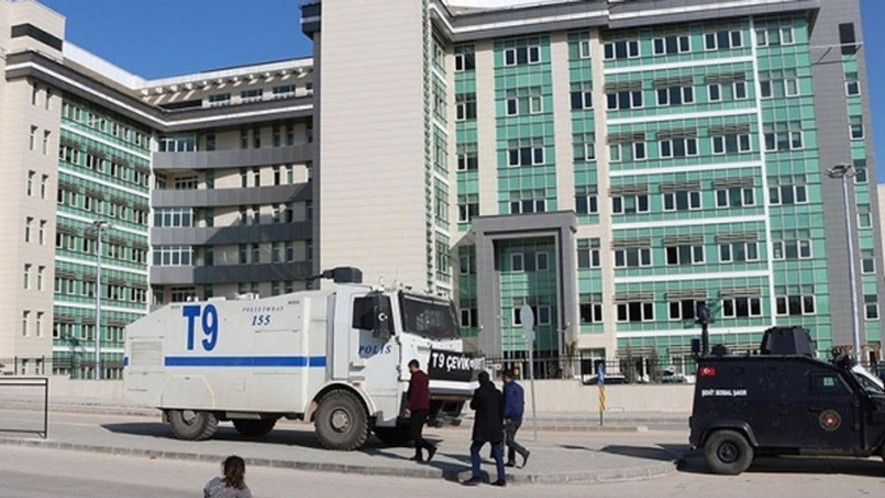 "Darbeci Yurtta Sulh Konseyi'nin başında Hulusi Akar vardı"