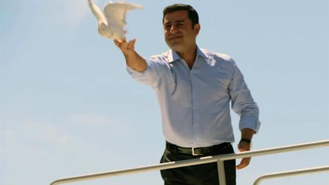 Selahattin Demirtaş'tan yeni kitap önerileri