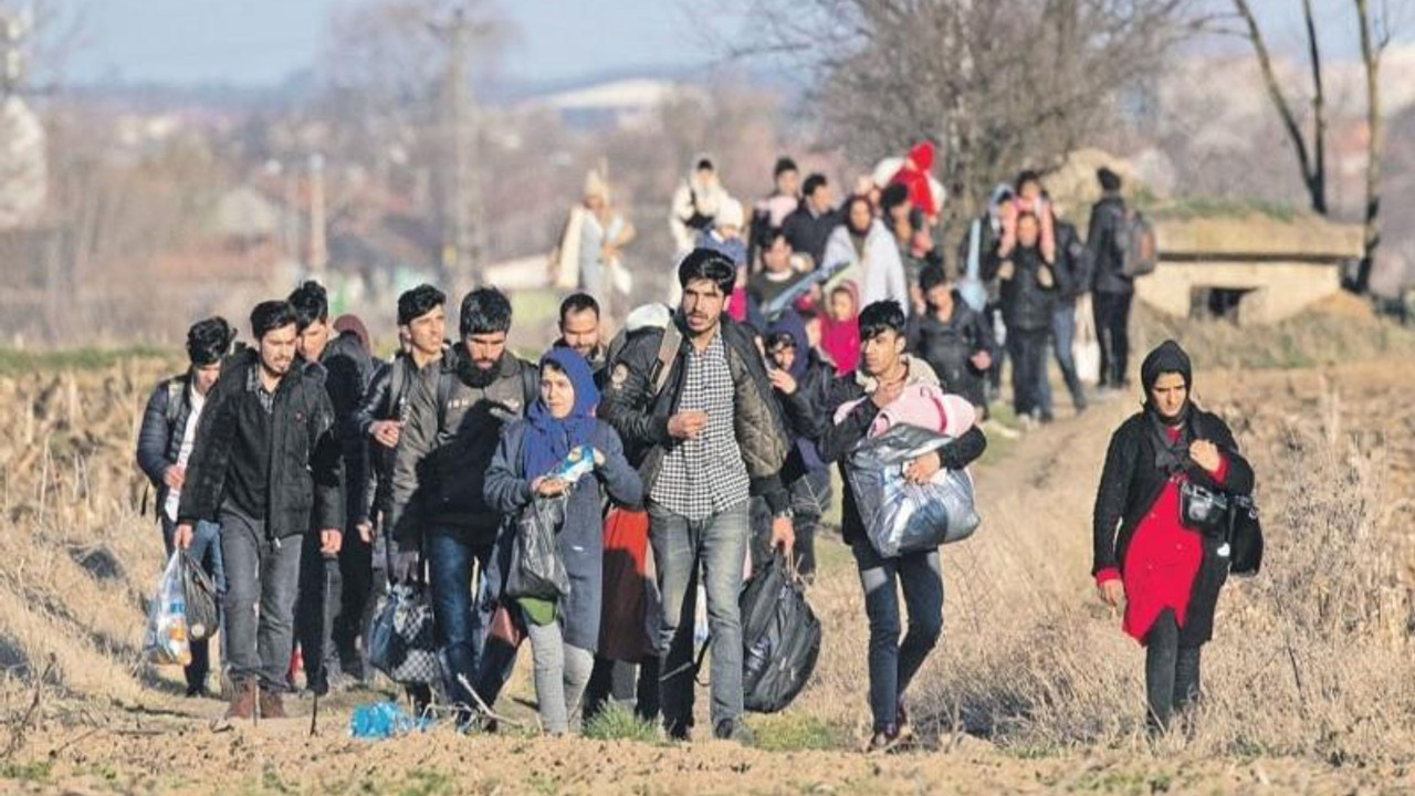 Afgan göçmenleri gönderme hesabı