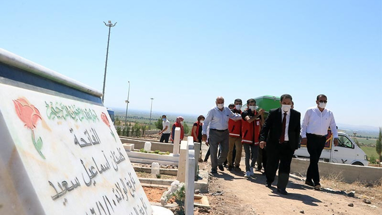 Babasının tinerle yaktığı Amara kimsesizler mezarlığına defnedildi