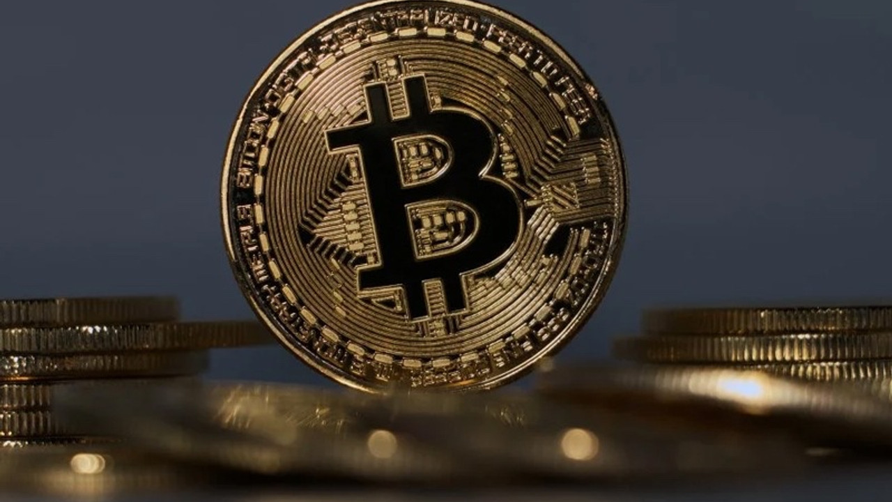 Bitcoin'de sert düşüş