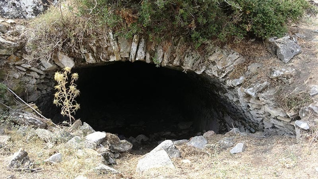 Askeri garnizon olarak kullanılan 2 bin 300 yıllık antik kent gün yüzüne çıkarılacak