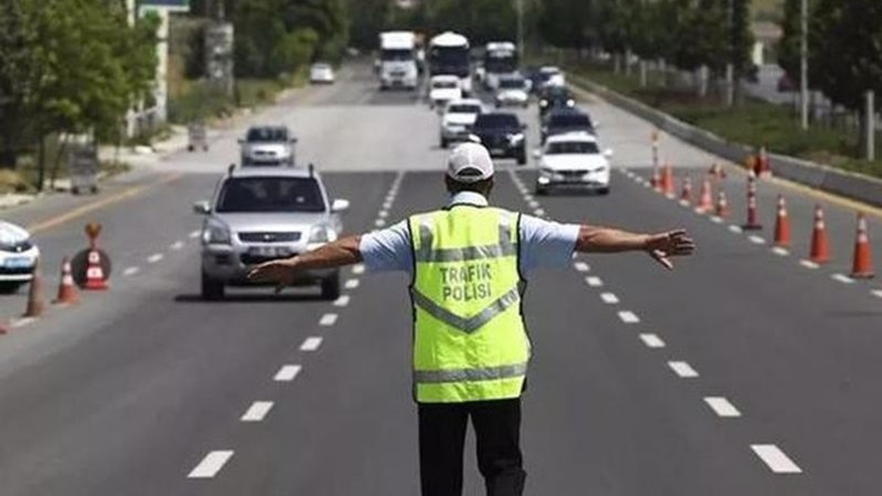 İstanbul'da triatlon nedeniyle bazı yollar trafiğe kapatılacak