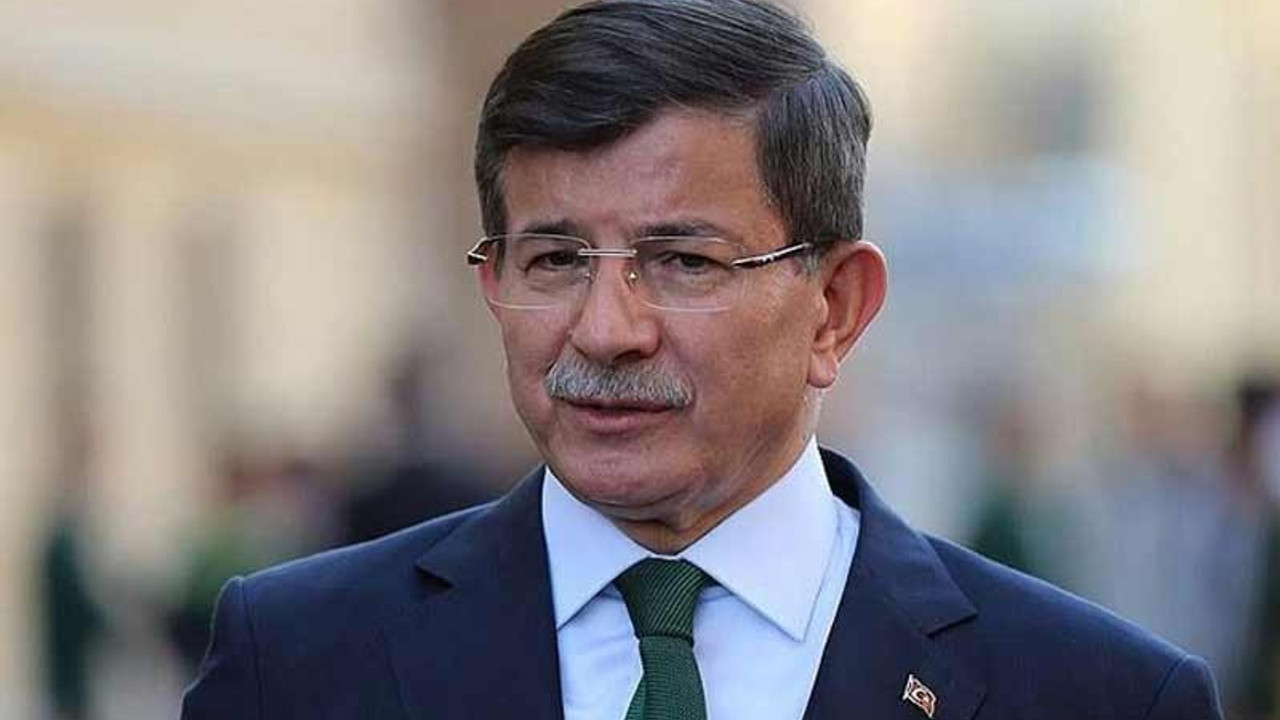 Davutoğlu: Suriyeliler, Kürtler için federasyon kararı alırsa Türkiye saygı göstermeli