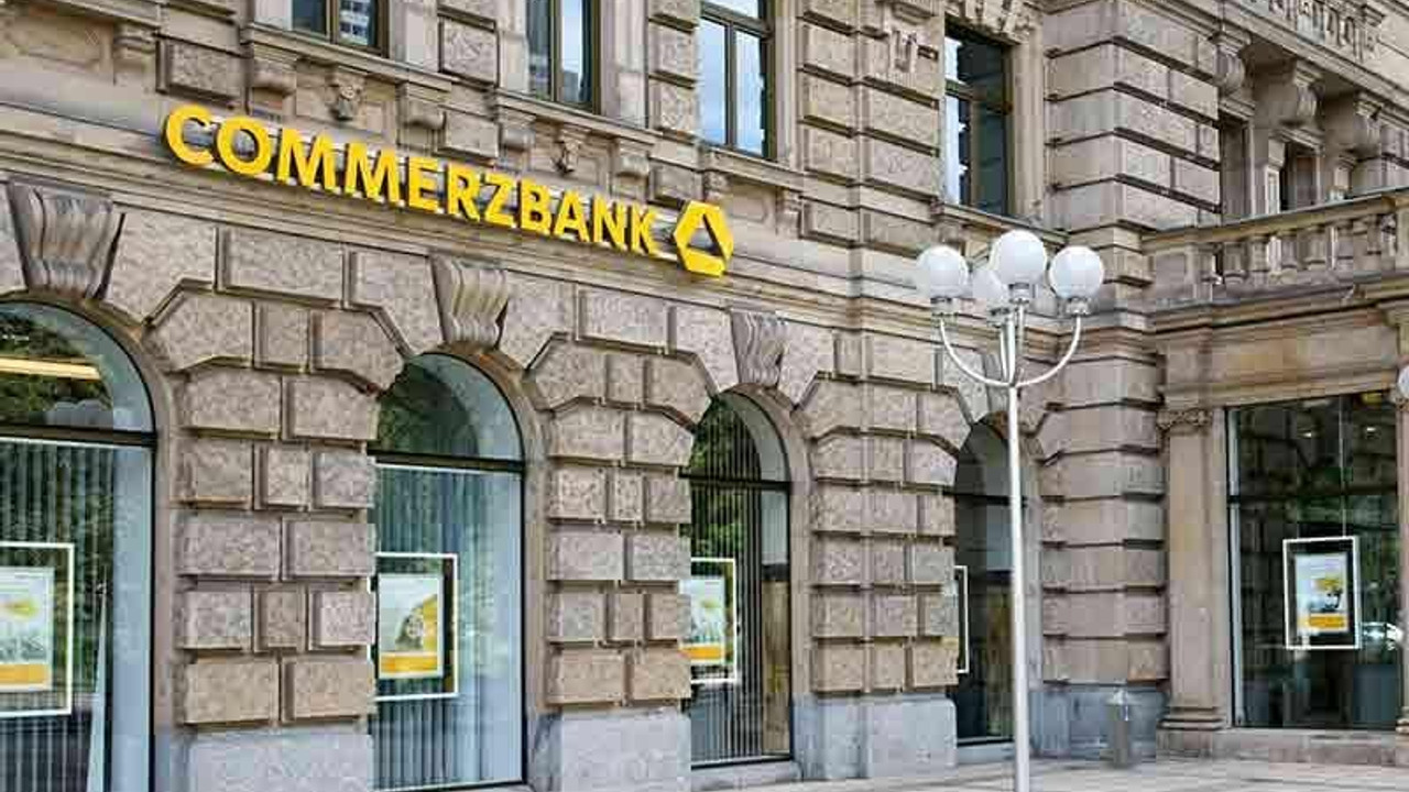 Commerzbank: Dolar/TL paritesinin hedefi 8,8057’deki rekor