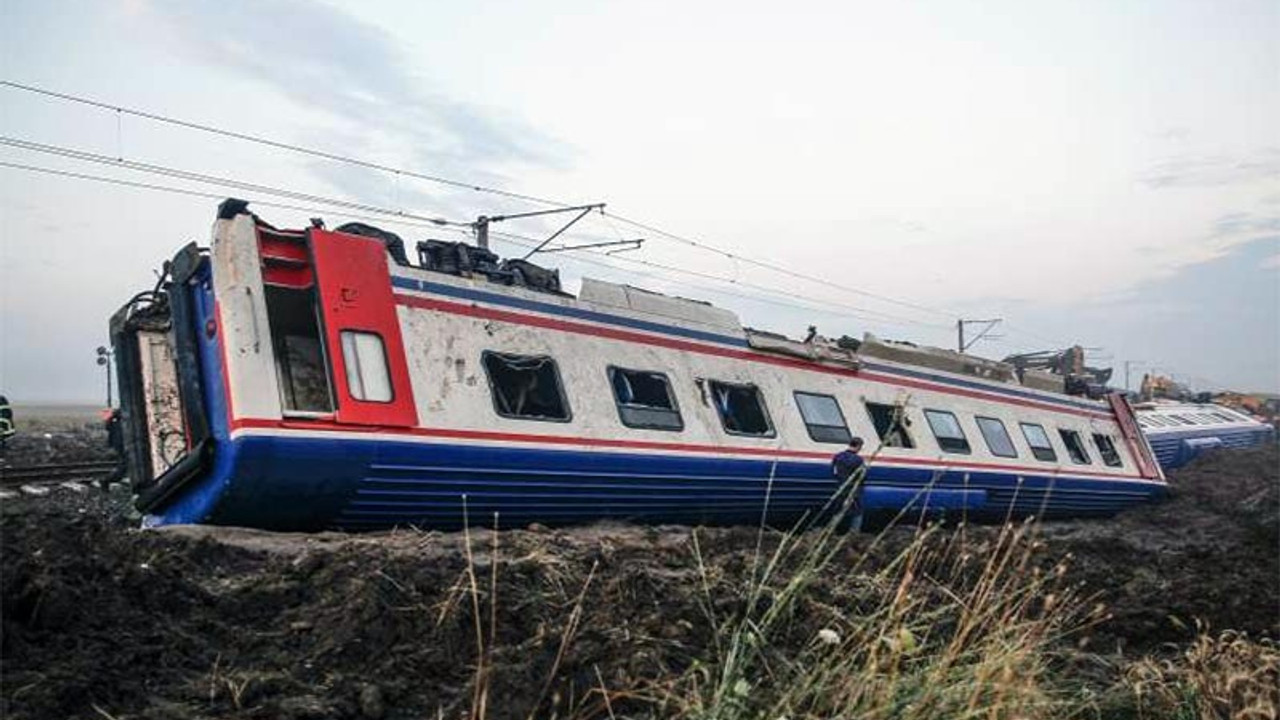 Çorlu'daki tren kazasında yaralanan 3 yolcuya 1,5 milyon TL tazminat